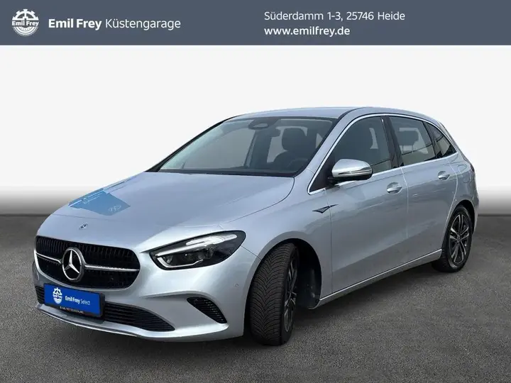 Mercedes-Benz B 180