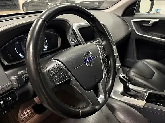 Volvo Xc60 2017 photo 4