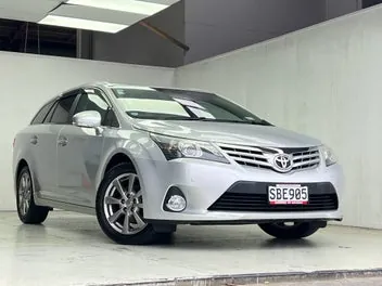 Toyota Avensis 2013 photo 4