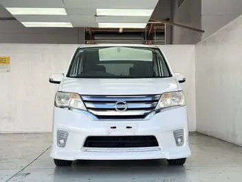 Nissan Serena 2012 photo 3