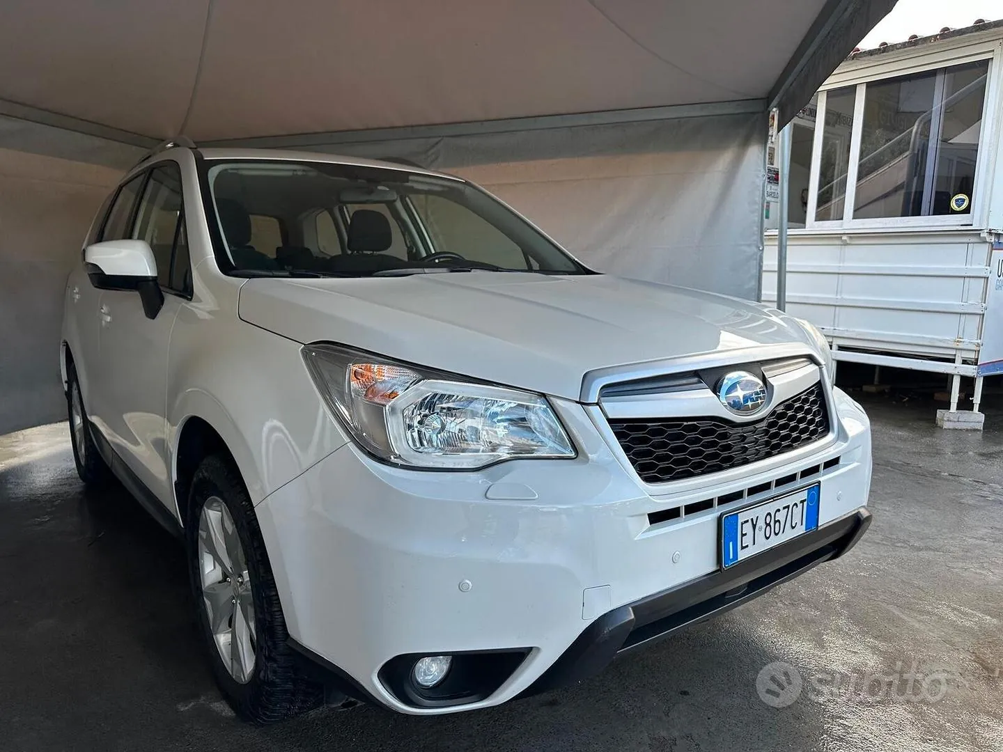 Subaru Forester 2015 photo 3