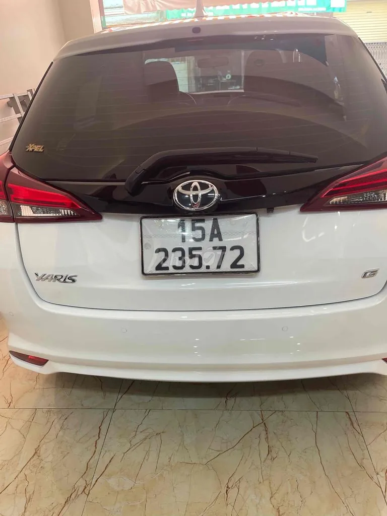 Toyota Yaris 2022 photo 2