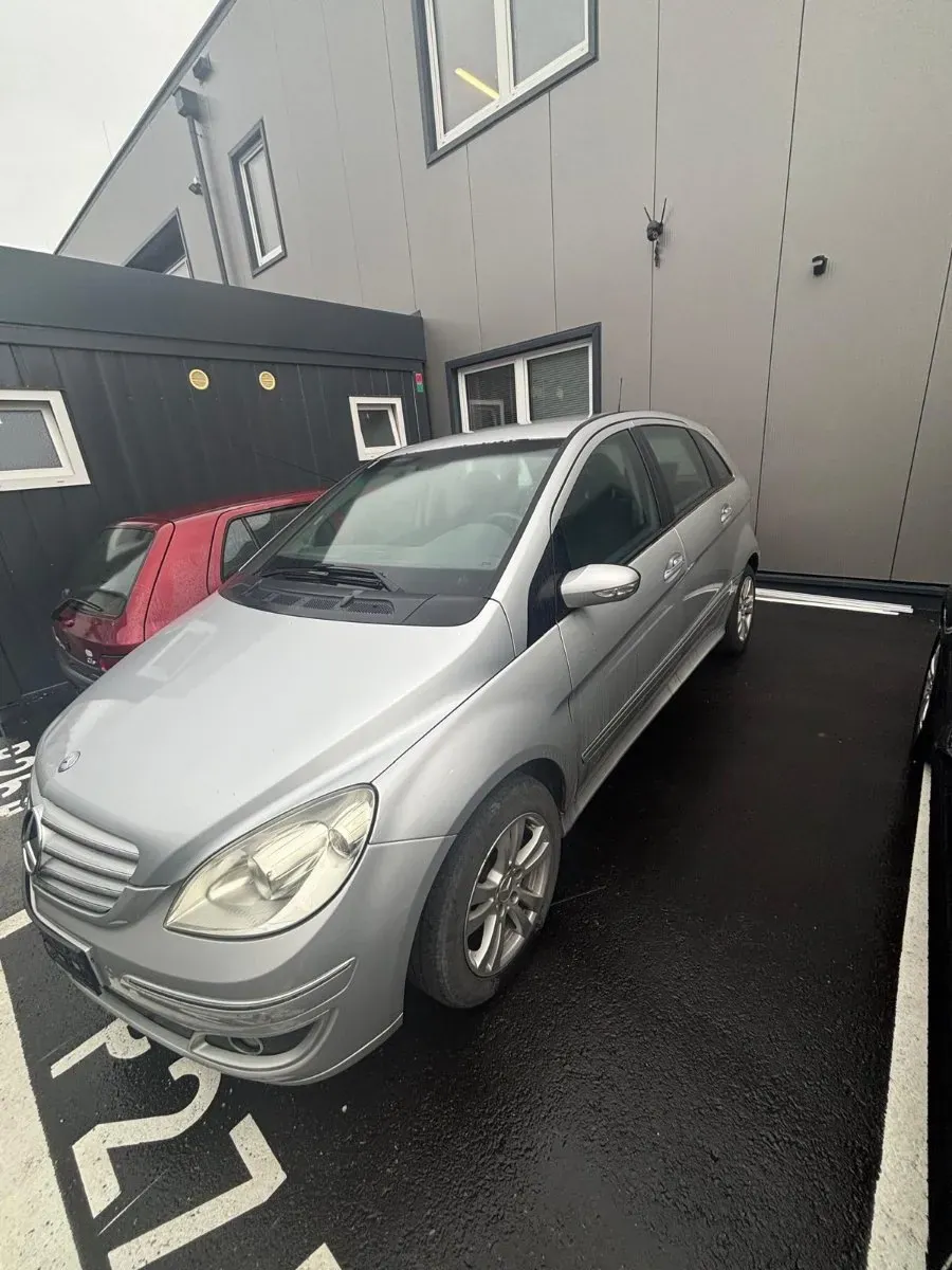 Mercedes-Benz B-Class 2006 photo 2