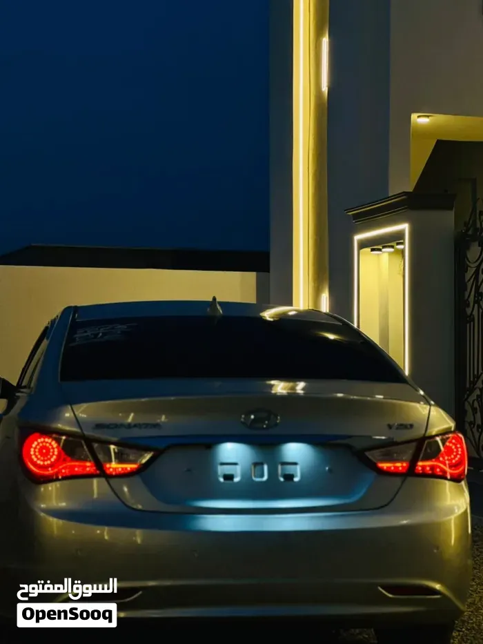 Hyundai Sonata 2011 photo 4