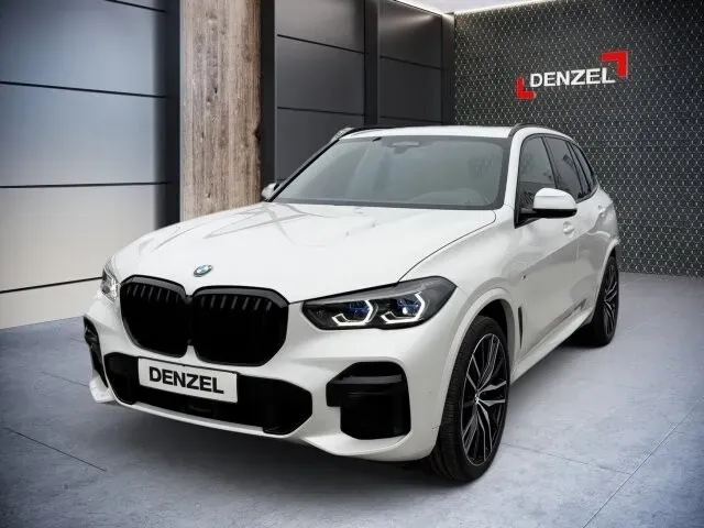 BMW X5 2022 photo 2