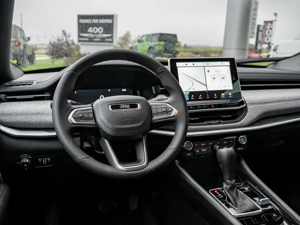 Jeep Compass 2026 photo 2