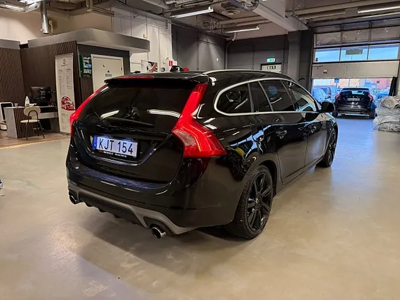 Volvo V60 2017 photo 5