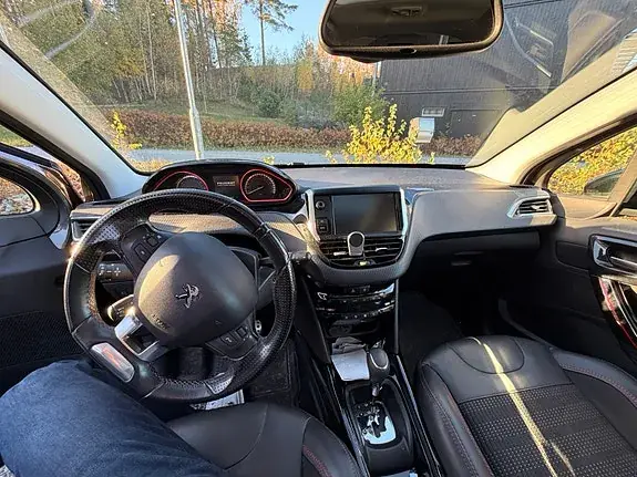 Peugeot 2008 2017 photo 5