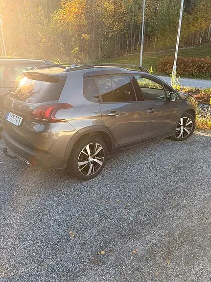 Peugeot 2008 2017 photo 3