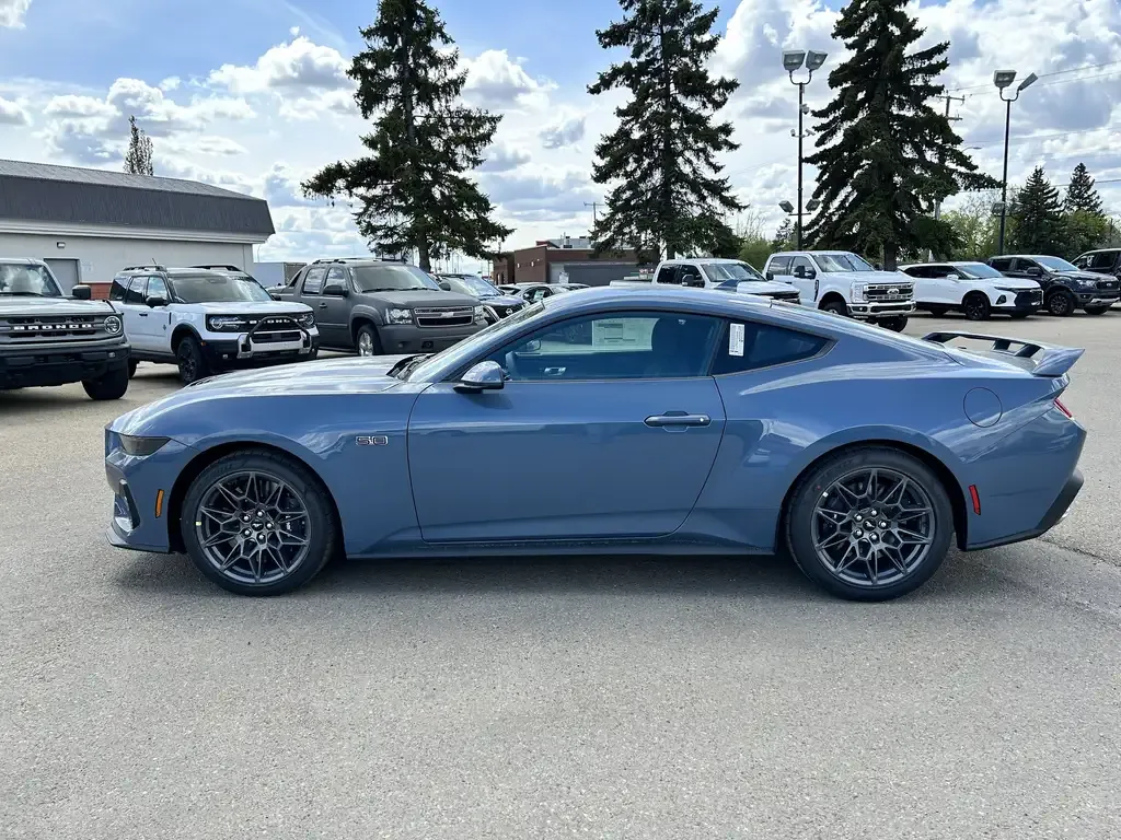 Ford Mustang 2026 photo 4