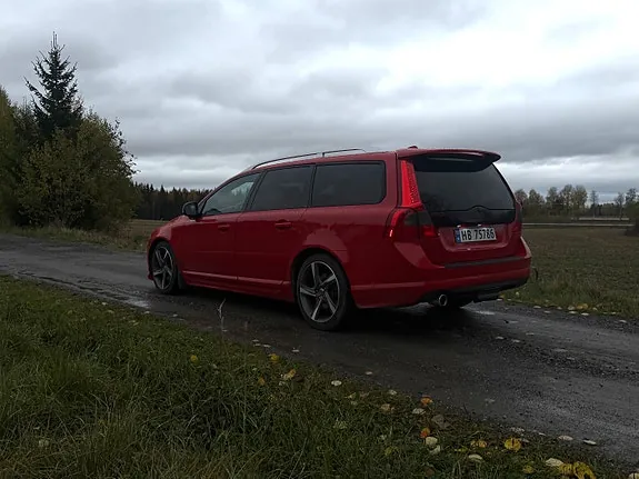 Volvo V70 2012 photo 4