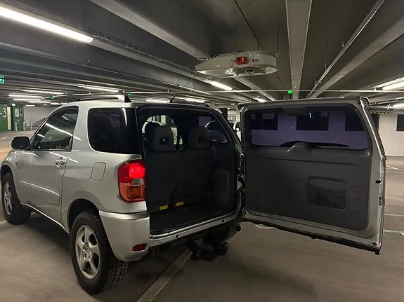 Toyota Rav4 2002 photo 2