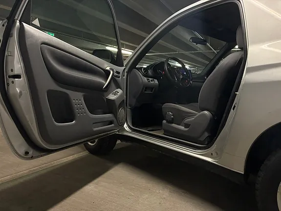 Toyota Rav4 2002 photo 3