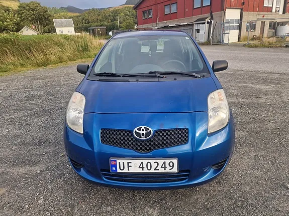 Toyota Yaris 2008 photo 4