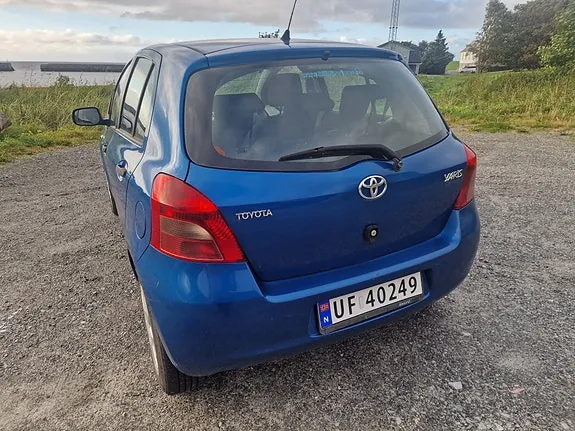 Toyota Yaris 2008 photo 3