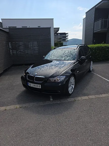 BMW 320D 2005 photo 2