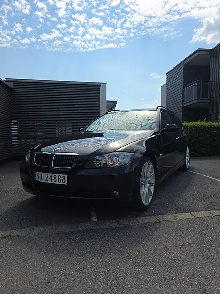 BMW 320D 2005 photo 4
