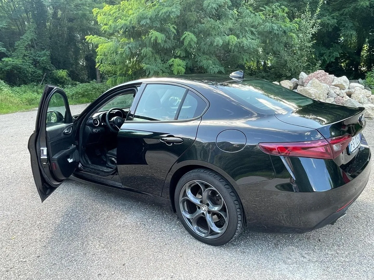 Alfa Romeo Giulia 2018 photo 4