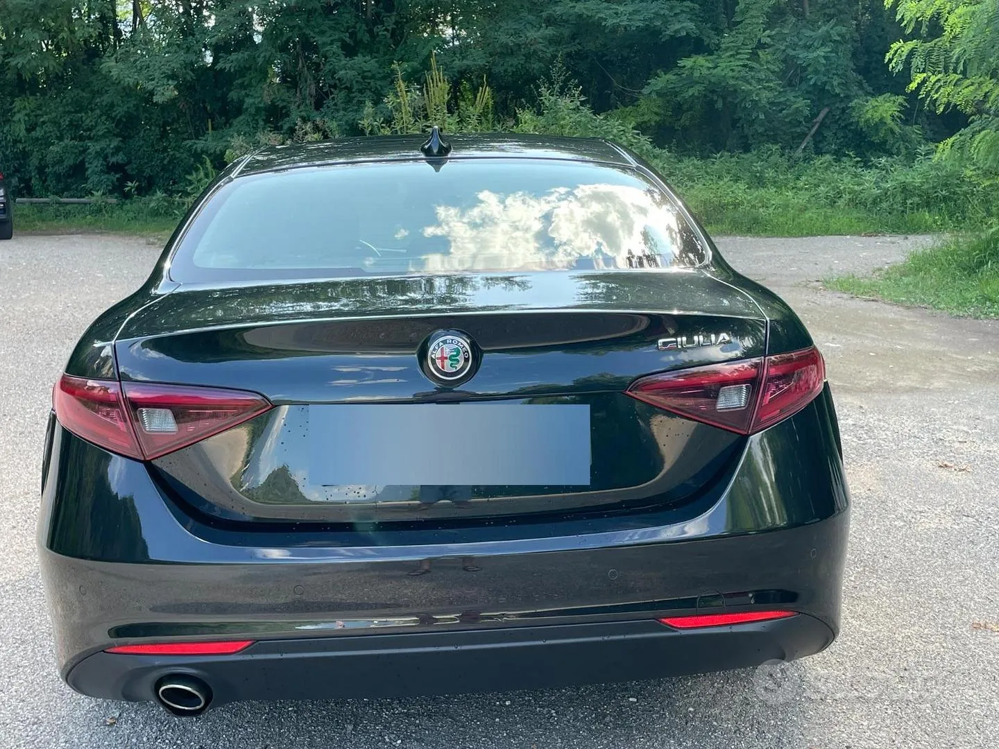 Alfa Romeo Giulia 2018 photo 2