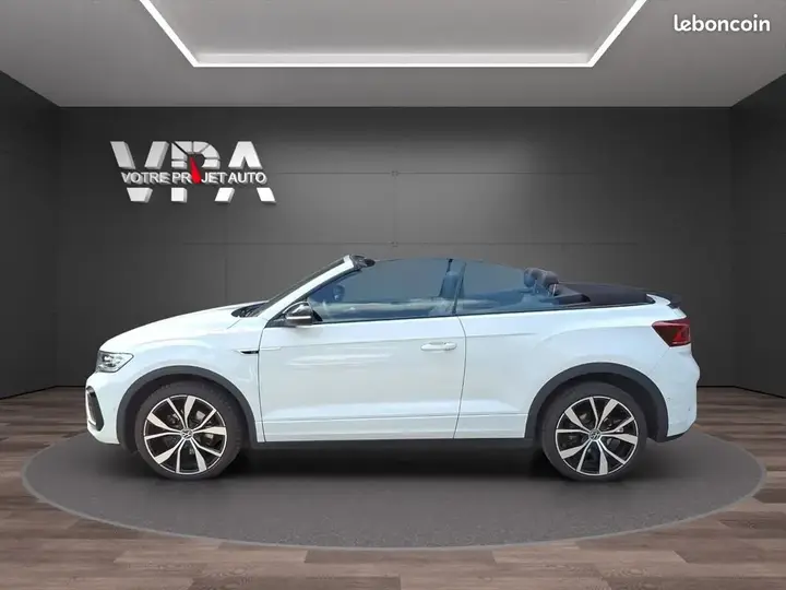 Volkswagen T-Roc 2023 photo 3