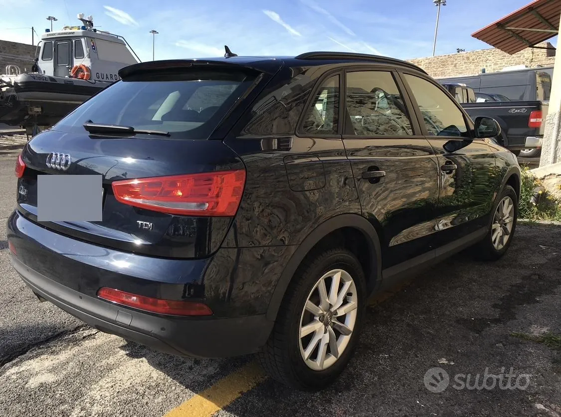 Audi Q3 2012 photo 4