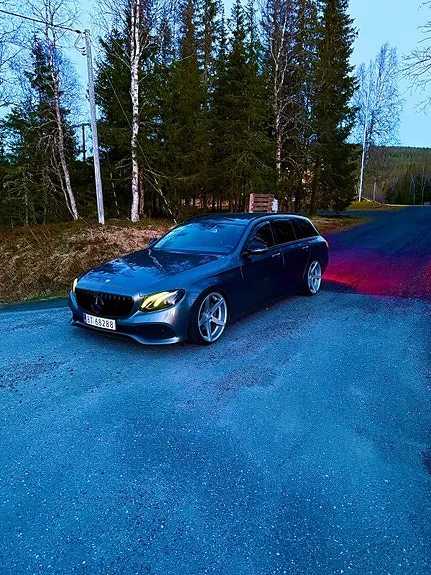Mercedes-Benz E220 D 2017 photo 3