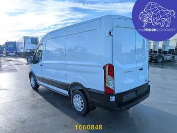 Ford Transit 2025 photo 3