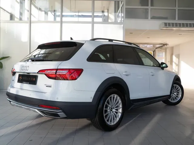 Audi A4 Allroad 2022 photo 3