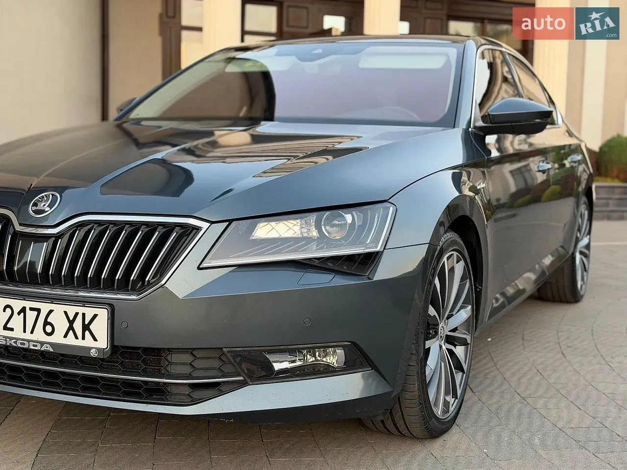 Skoda Superb 2016 photo 3