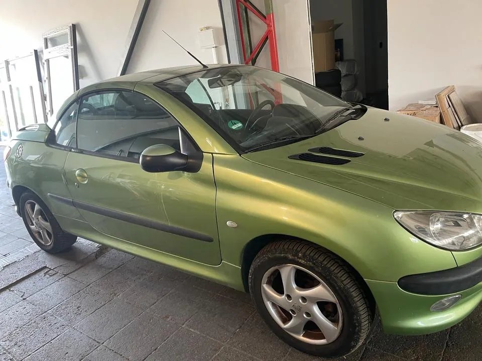 Peugeot 206