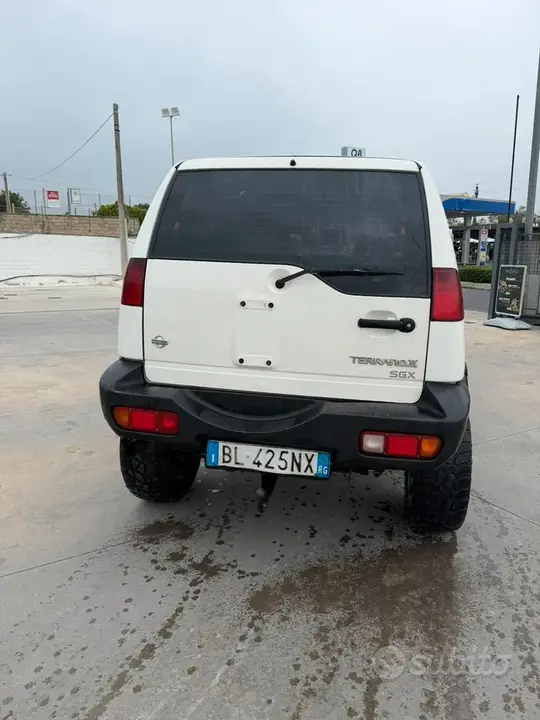 Nissan Terrano Ii 1995 photo 4