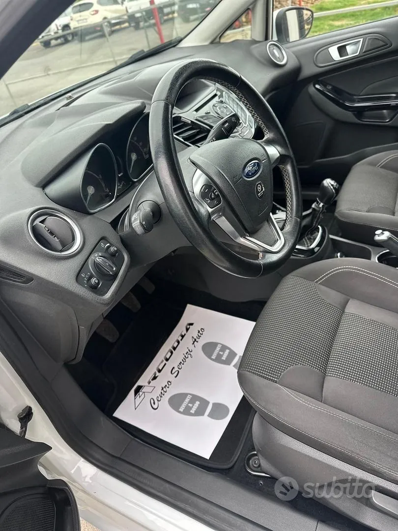 Ford Fiesta 2016 photo 4