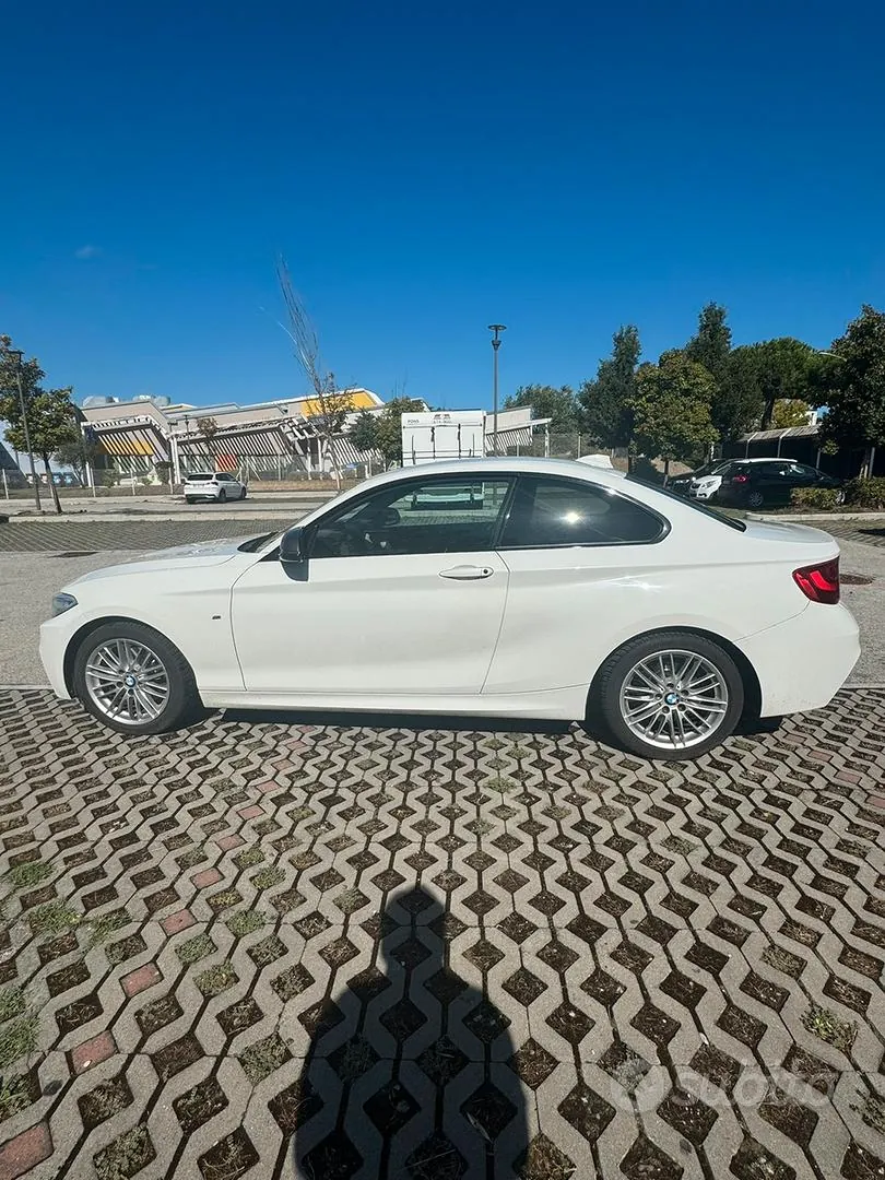 BMW 220D 2015 photo 4