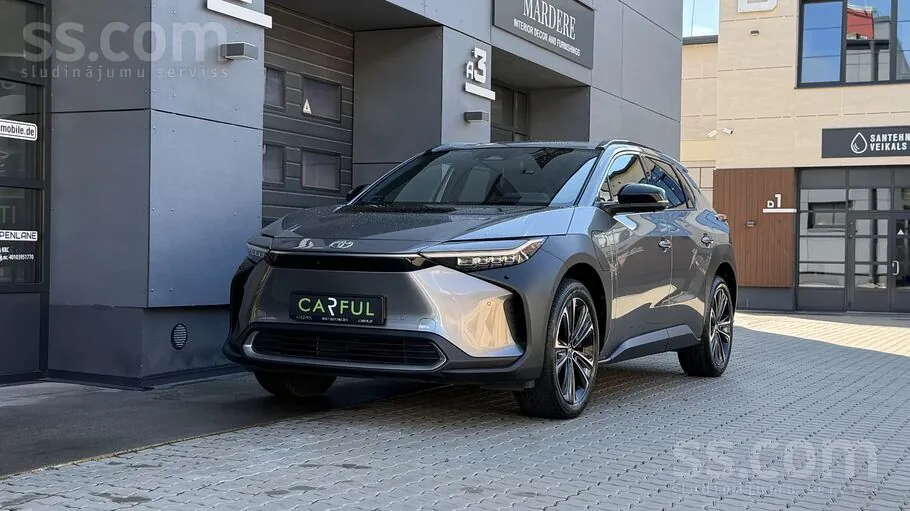 Toyota Bz4X