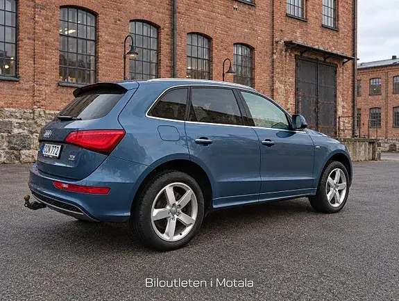 Audi Q5 2015 photo 4