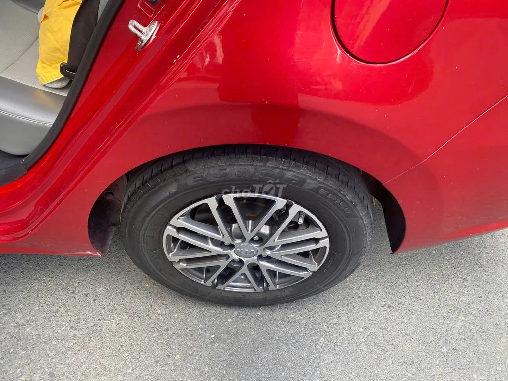 Kia Soluto 2019 photo 5