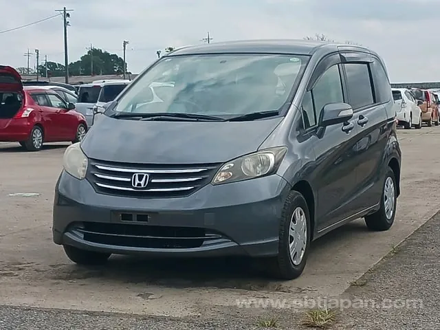Honda Freed G 2009 photo 3