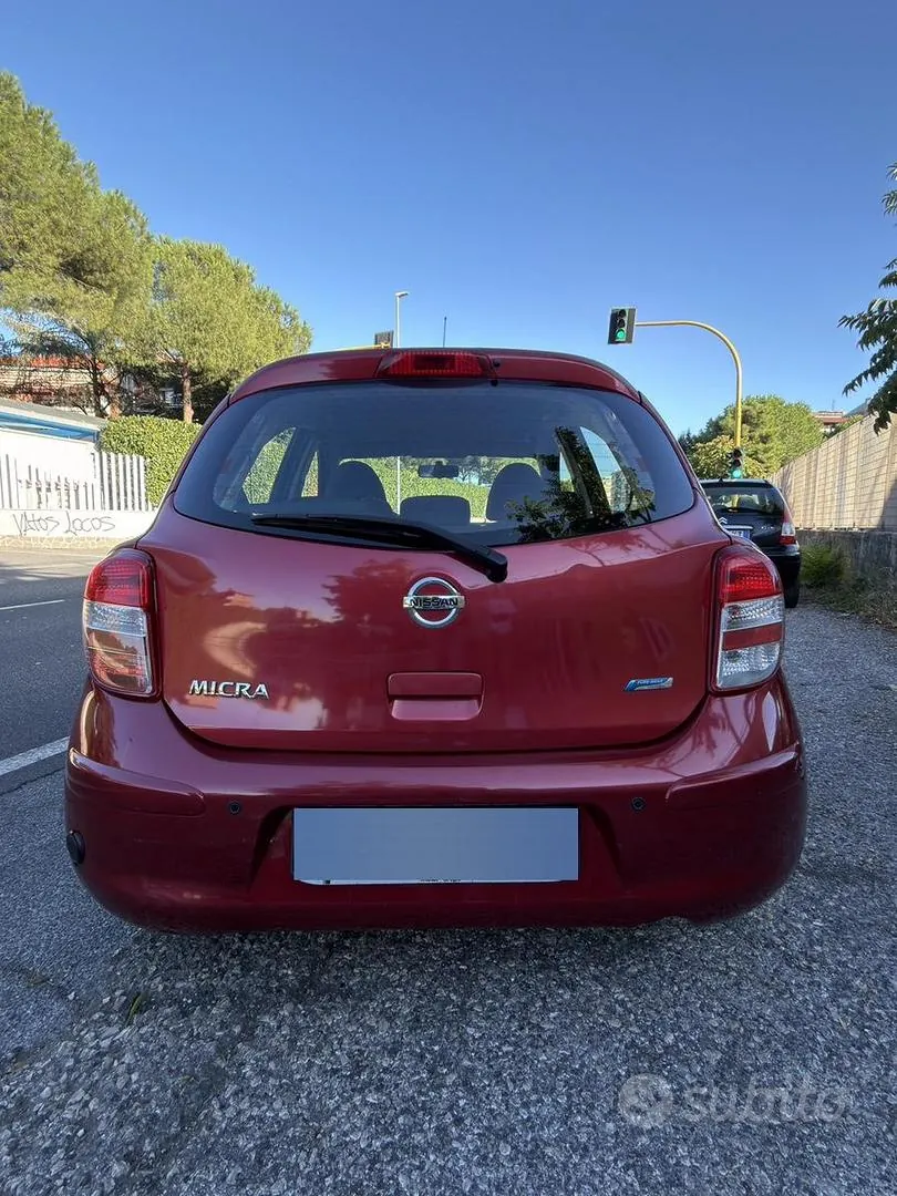 Nissan Micra 2012 photo 5