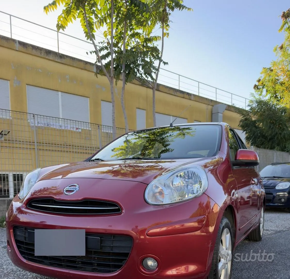 Nissan Micra 2012 photo 2