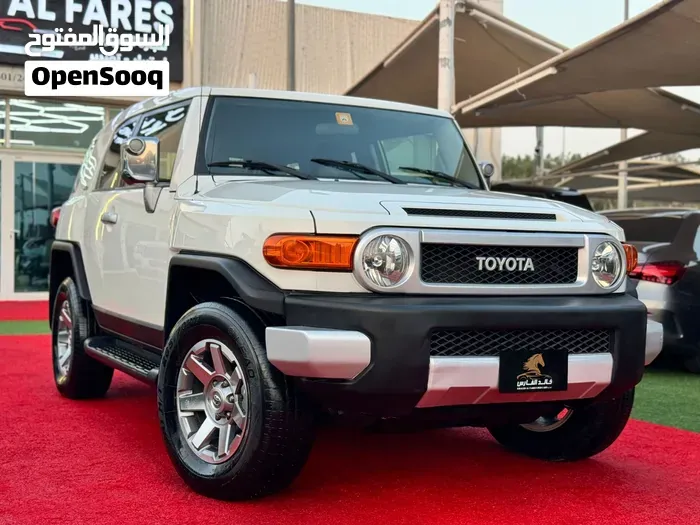 Toyota Fj Cruiser 2014 photo 2
