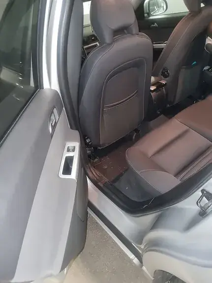 Volvo V50 2011 photo 3