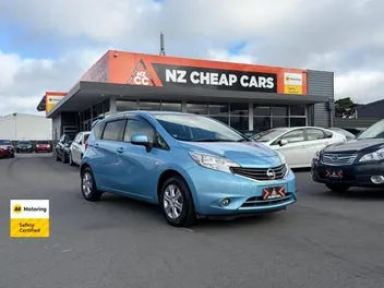 Nissan Note 2014 photo 2