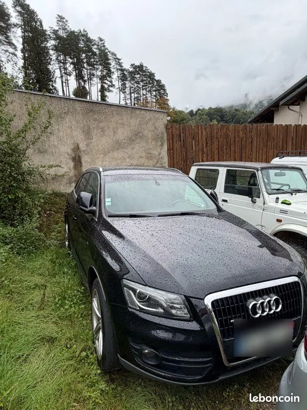 Audi Q5 2010 photo 2