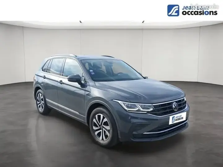 Volkswagen Tiguan 2022 photo 3
