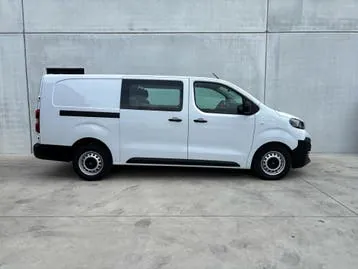 Peugeot Expert 2026 photo 3