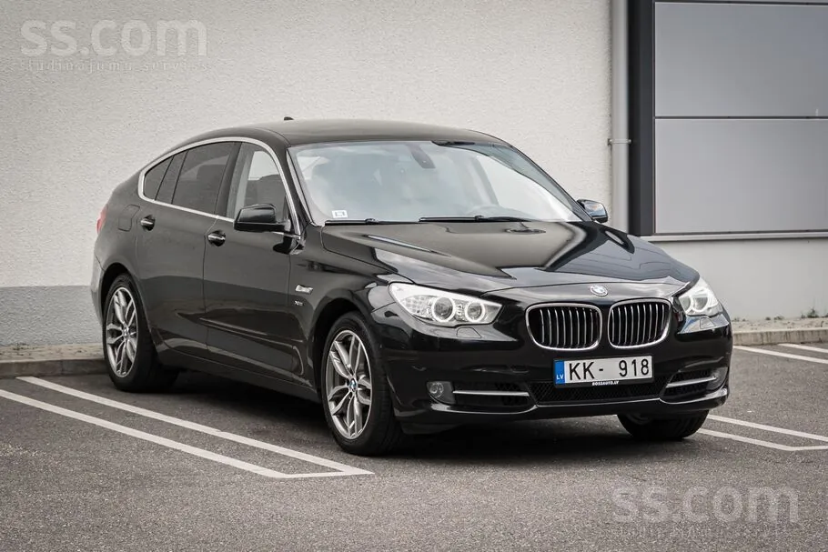 BMW 530 2012 photo 3