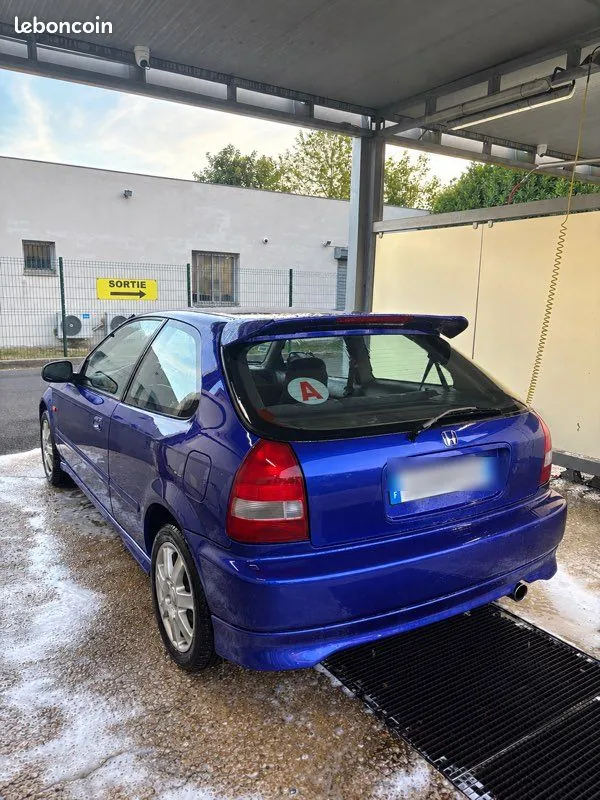 Honda Civic 1998 photo 2