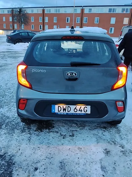 Kia Picanto 2021 photo 2