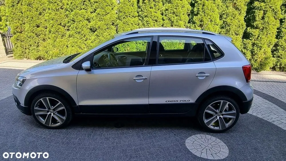 Volkswagen Polo Cross 2011 photo 3