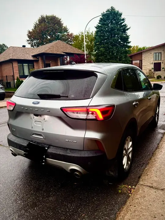 Ford Escape 2021 photo 2